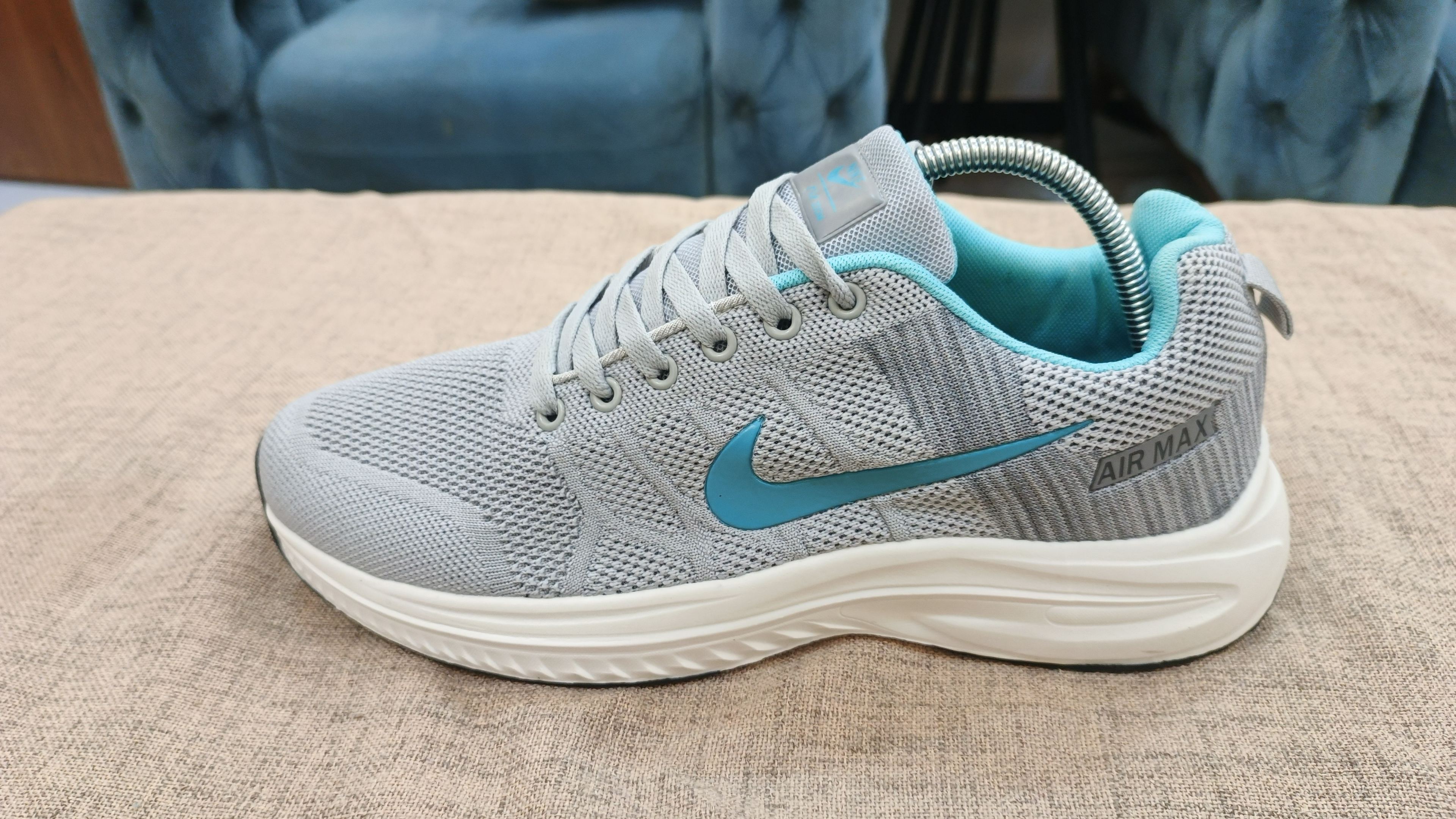 حذاء نايك Nike فيتنامي قياس ٤٤