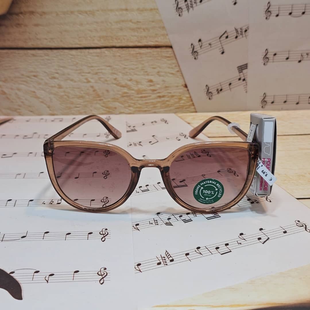 نظارات نسائي